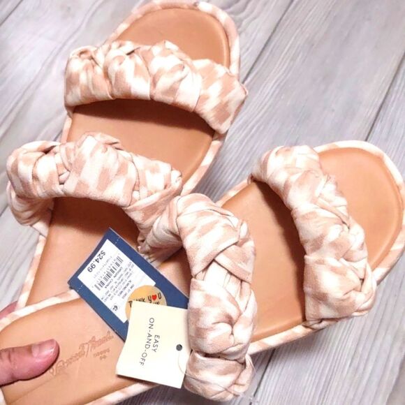 (15-3441)  🔥3/$20🔥  Universal Thread Meg Sandals Size 8.5 - Picture 5 of 10